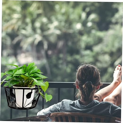 1pc Small Leaf Flower Basket Outdoor Decor Metal Fence Hanging Flower Pot Holder Railing Planter Hanger Hanging Planter Pots for Plants Flower Hanging Holder Window Leaves Iron - Image 2
